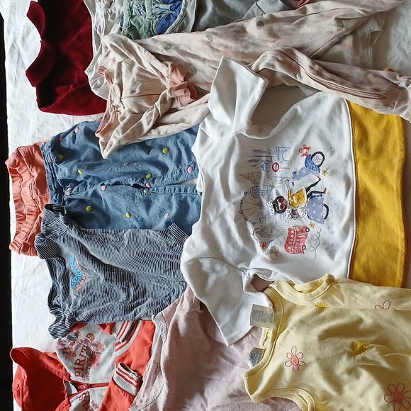 Baby girl clothes 18 months lot - Picture 5 of 6